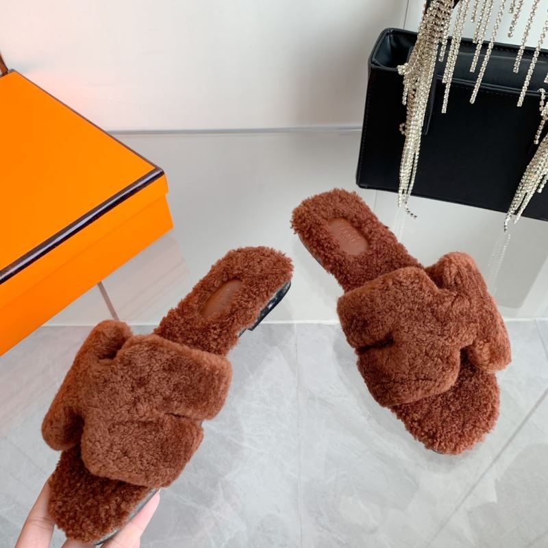 Hermes Slippers